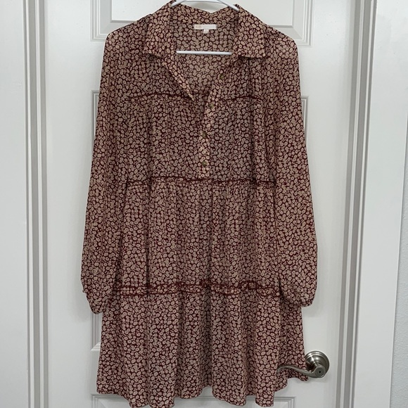 GB Dresses & Skirts - Floral Mini Dress
